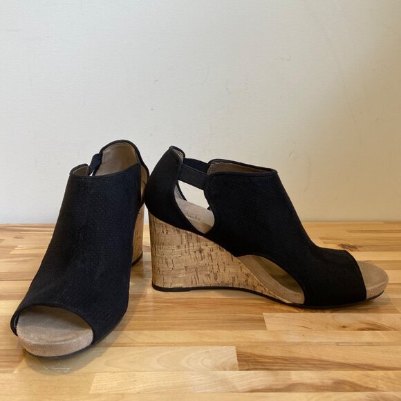 Life Stride Black Faux Suede Peep-Toe Cork Wedge Sandals HINX style Classic - Picture 10 of 14